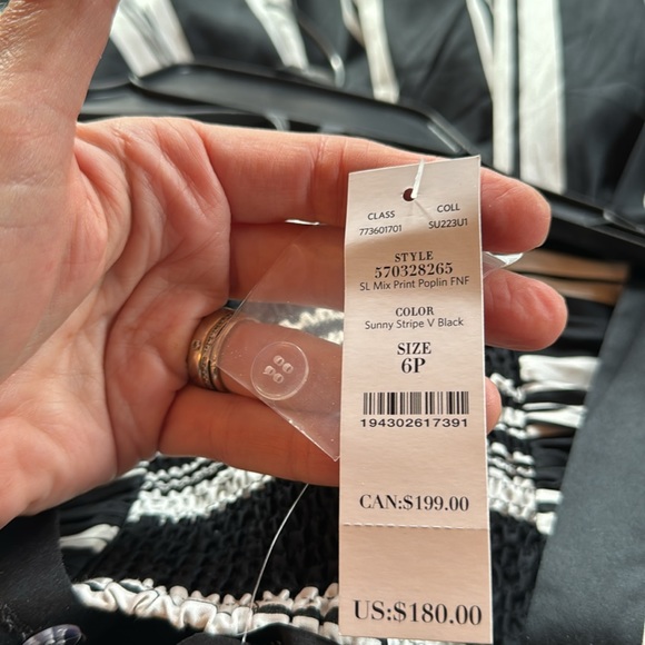 WHBM Party Dress, New with Tags and spare buttons - Picture 7 of 7